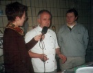 Der SWR-H�rfunk interviewt f�r seine Honig-Kochserie den Fachmann